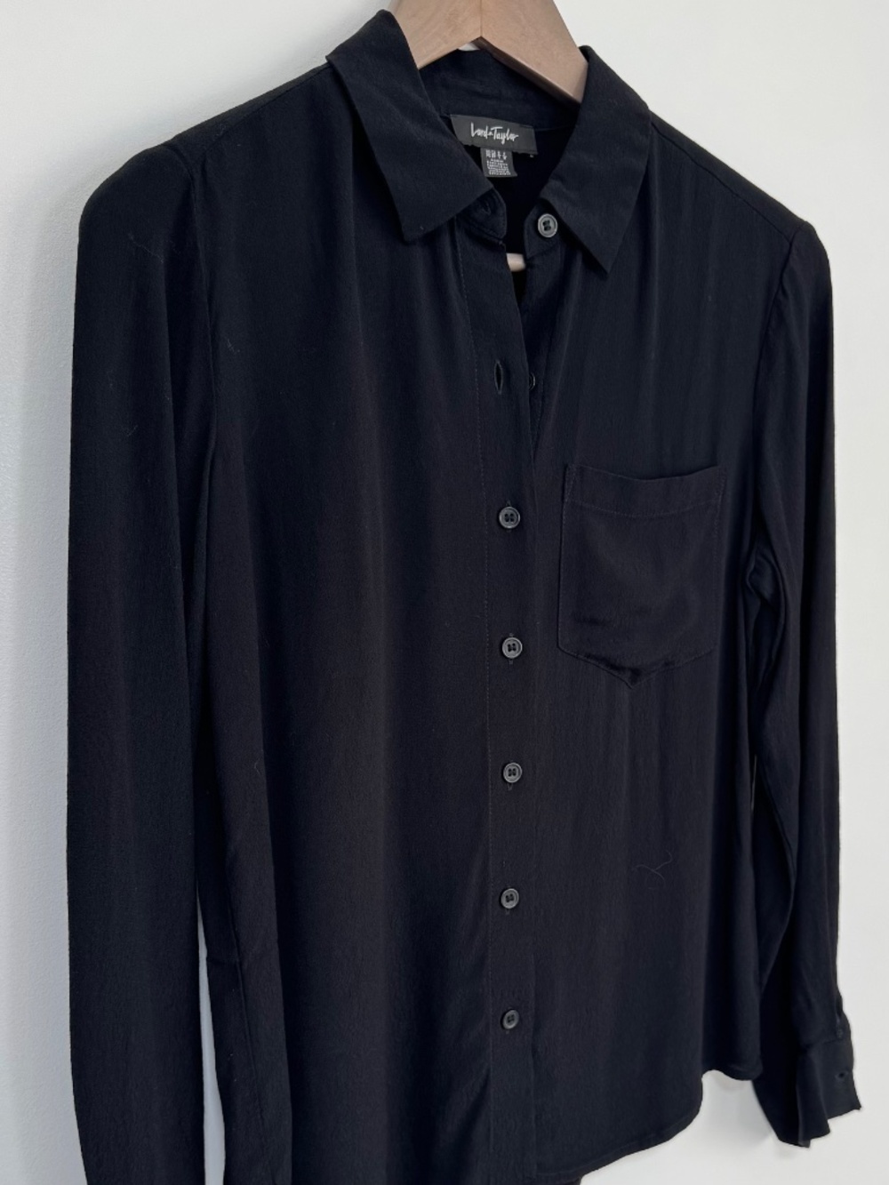 Lord & Taylor Long Sleeve Button Down Pocket Viscose Shirt Black Petite Small - Picture 5 of 15